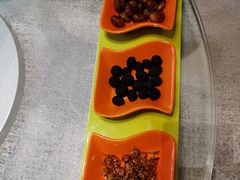 -紫东阁酒楼·中餐厅(东方广场假日酒店)