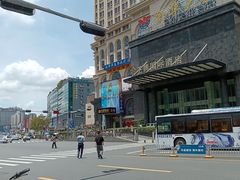 -皇马纯KTV·量贩·聚会(民治店)