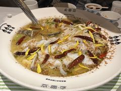 -渔语鱼酸菜鱼新川菜(来福士店)