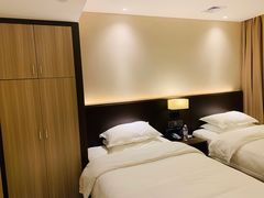 -潮岸酒店(广州琶洲会展广州塔店)