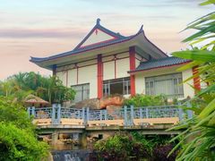-江门古兜温泉小镇