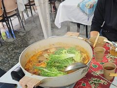 -刘姐啤酒鱼民族演艺餐厅(西街总店)