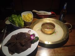 -巴邑火锅·夜宵(港隆广场店)