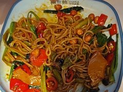 -柳喜辣·烧烤酒局(跃进总店)