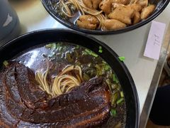 -小龙大肉面馆