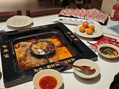 -老牌坊云南鱼豆花火锅(哈西万达店)