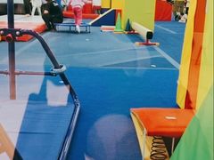 -蜩动儿童运动成长馆(恒生万鹂广场店)