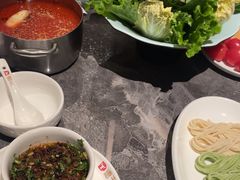 -德天肥牛海鲜火锅(城西银泰店)