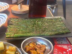 -许哥东北烧烤·铁丳烤串·宫后夹肉(繁花中心店)