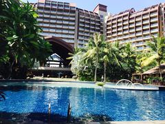 -三亚湾海居铂尔曼度假酒店