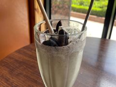 香草奥利奥奶昔-Me&Joe意大利面·珍珠奶茶(鲁班路店)
