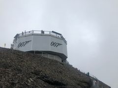 -希尔特峰