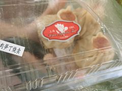 -白玉兰食品(中山公园龙之梦店)