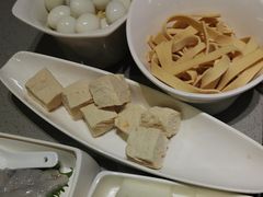 -海底捞火锅(宝龙广场夜宵主题店)