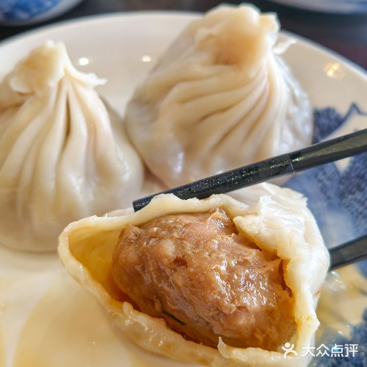 吃的有挺多连锁的芦庄超王记，这家离崇安寺不远