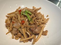 -艳阳天·非遗楚菜(武汉客厅店)