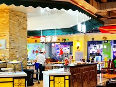 -金汉斯南美烤肉自助餐厅(中央大街黑金店)