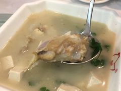 鱼头豆腐汤-文记壹心鸡(宝华路店)