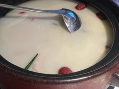 -老阿爸鲜鱼土菜(园区永旺店)