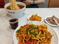 -德元兰州纯汤牛肉面(龙阳路店)