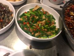 -龙巢盱眙龙虾·牛蛙·烧烤宵夜(八卦岭店)