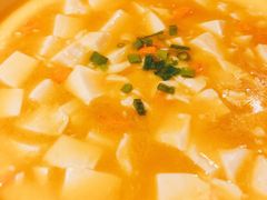 蟹黄豆腐-锦上中式酒馆(南内环店)