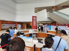 -复旦大学附属华山医院(虹桥院区)