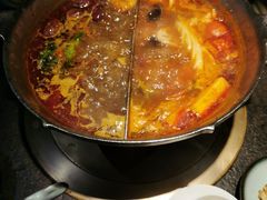 -湊湊火锅·茶憩(新中关购物中心店)
