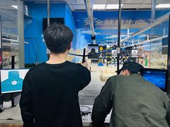 -都市枪神实弹射击俱乐部