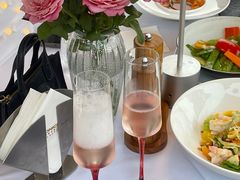 -MONICH牛排融合餐厅(和义大道购物中心店)