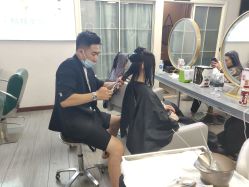 -吉米护肤造型