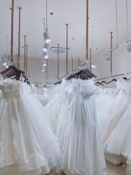 -Color卡诺婚纱礼服馆(南京严选店)