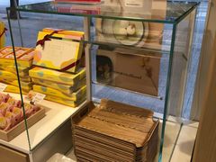 面包甜点陈列柜-好利来(内双楠店)