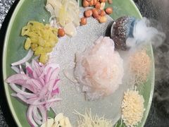 -得意咚瓜·顺德鱼生·冬瓜火锅(深圳首店)