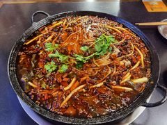 -鸿顺老铁锅美蛙鱼府(解放碑店)