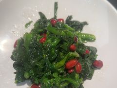 花仁菜心-辣尚瘾·烤鱼·新川菜(交大直营店)