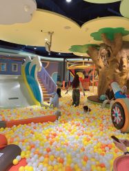 -MELAND CLUB亲子乐园•派对(虹桥万象城店)