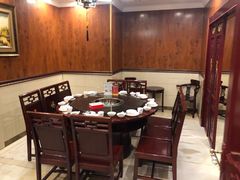 包厢-老来福·非遗酸汤兔(凯旋路店)