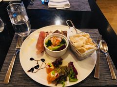 -WOLFGANG PUCK KITCHEN & BAR(迪士尼小镇店)