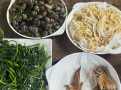 -华海酒店(茂名高铁站店)