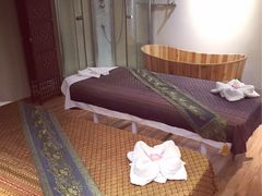 -莲泰式·中式·沐足·精油SPA采耳(天河店)