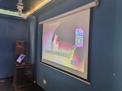 -里堂派对·独栋团建聚会小院轰趴馆(三圣乡店)