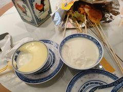-黄氏许牛奶甜品店(展后街店)