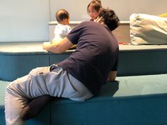 -蔚来中心(北京中关村店)