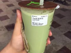 抹茶鲜奶-TPLUS茶家(上海商城南京西路店)