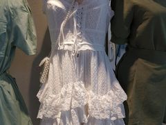 -意法服饰城
