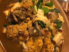 -霄汉牛三鲜湖北砂锅菜(万松园2店)