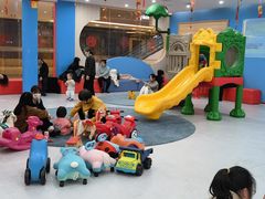 -美吉姆国际儿童发展中心(红谷滩绿地缤纷城中心)