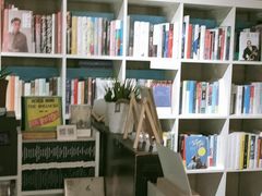 -守望者书店(南开大悦城店)