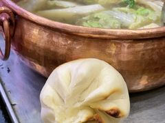 -三锅莊·牦牛肉火锅·香格里拉特色藏餐宴请餐厅(菱角塘路店)